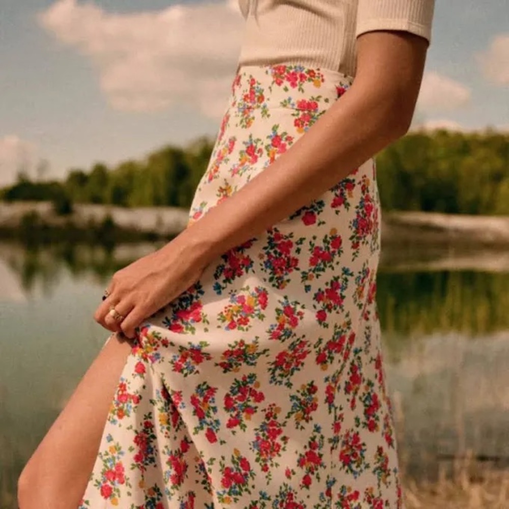 Sézane Skirt - Picture 3 of 3